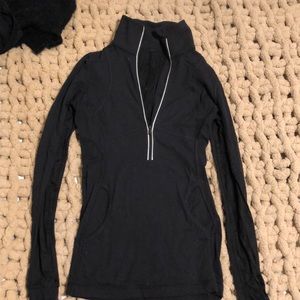 Lululemon quarter zip mesh top. Size 4